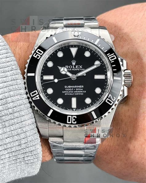 rolex sub with a suit|Rolex sub no date 2021.